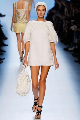 Look 15